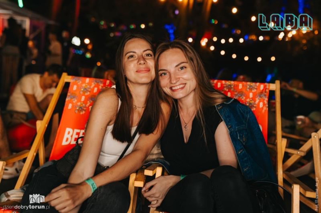 Kolejna gorąca noc w klubie Laba