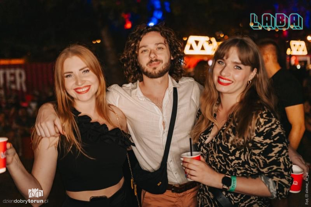 Kolejna gorąca noc w klubie Laba