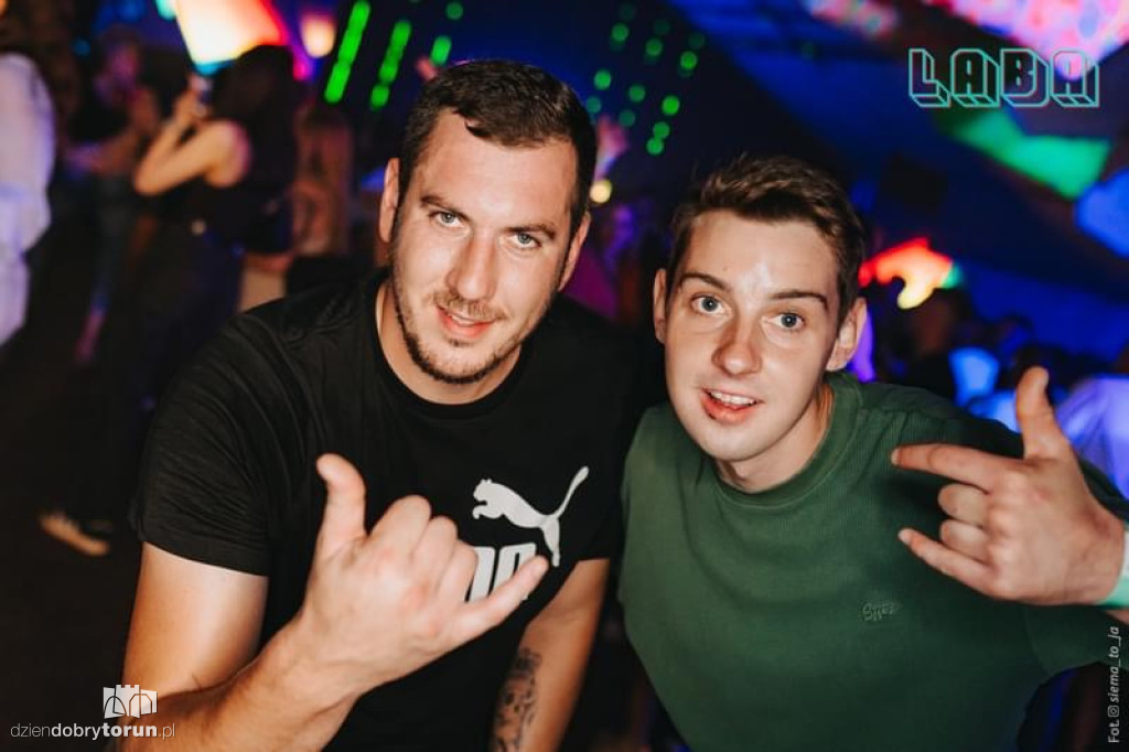 Kolejna gorąca noc w klubie Laba