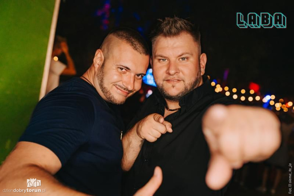 Kolejna gorąca noc w klubie Laba