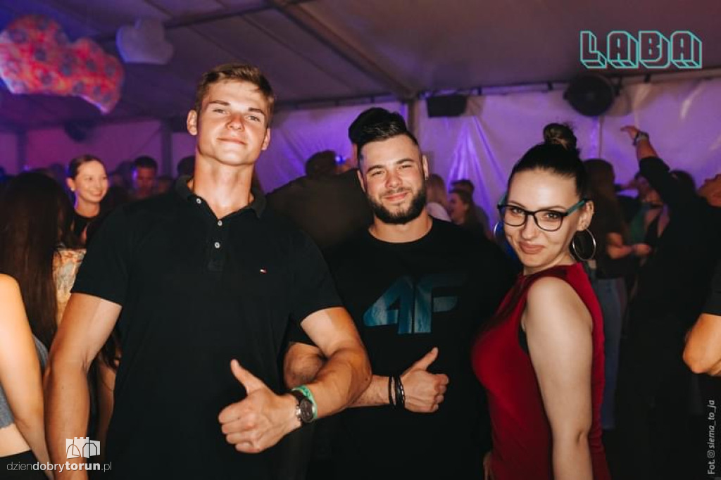 Kolejna gorąca noc w klubie Laba