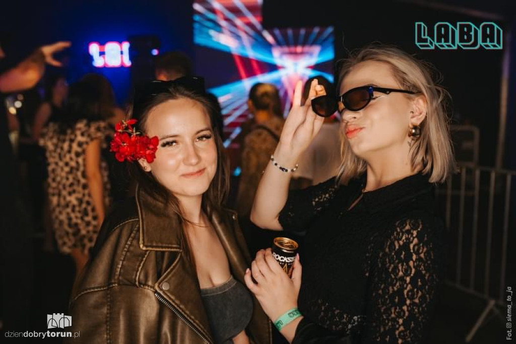Kolejna gorąca noc w klubie Laba