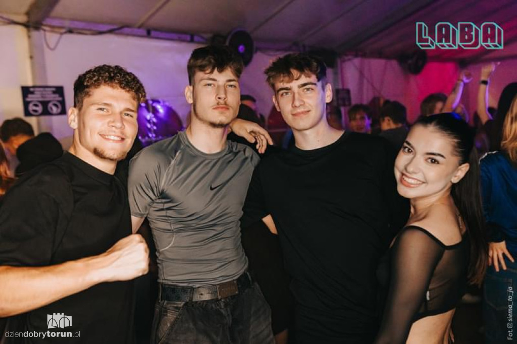 Kolejna gorąca noc w klubie Laba