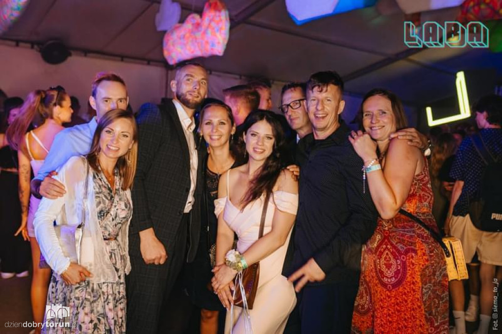 Kolejna gorąca noc w klubie Laba