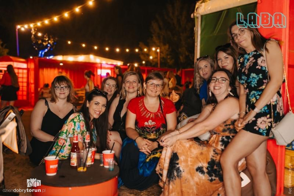 Kolejna gorąca noc w klubie Laba