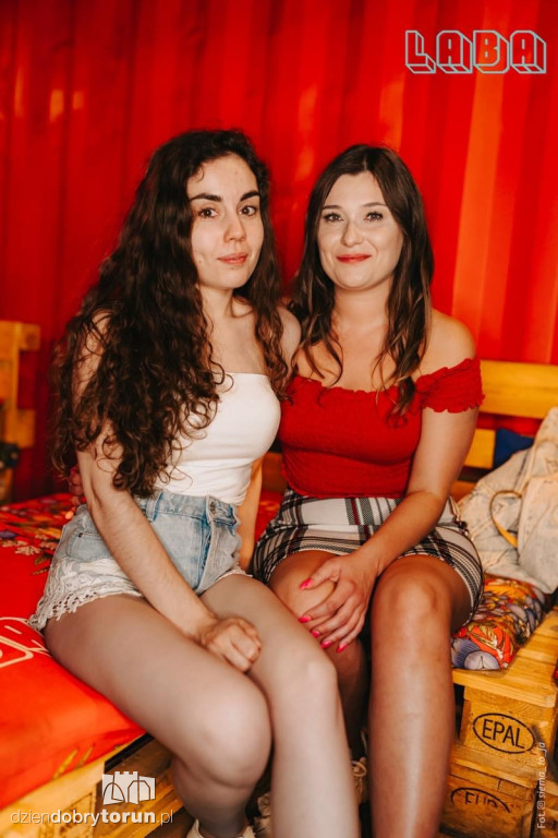 Kolejna gorąca noc w klubie Laba