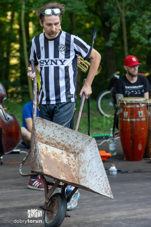 Koncert Toruńskiej Orkiestry Improwizowanej