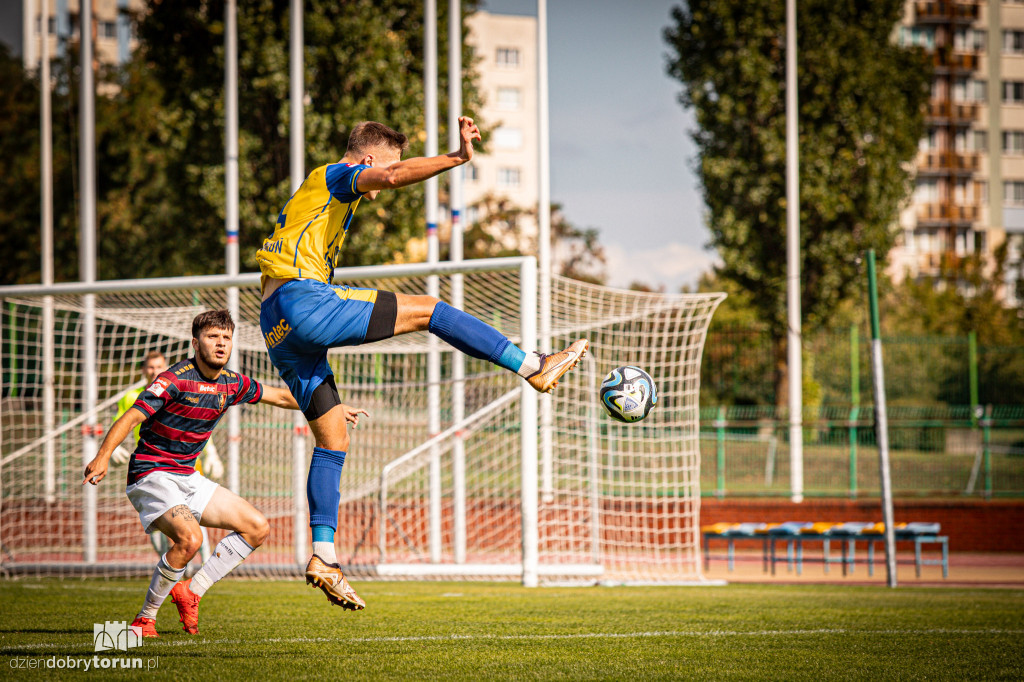 Elana Toruń 0 : 0 Pogoń II Szczecin