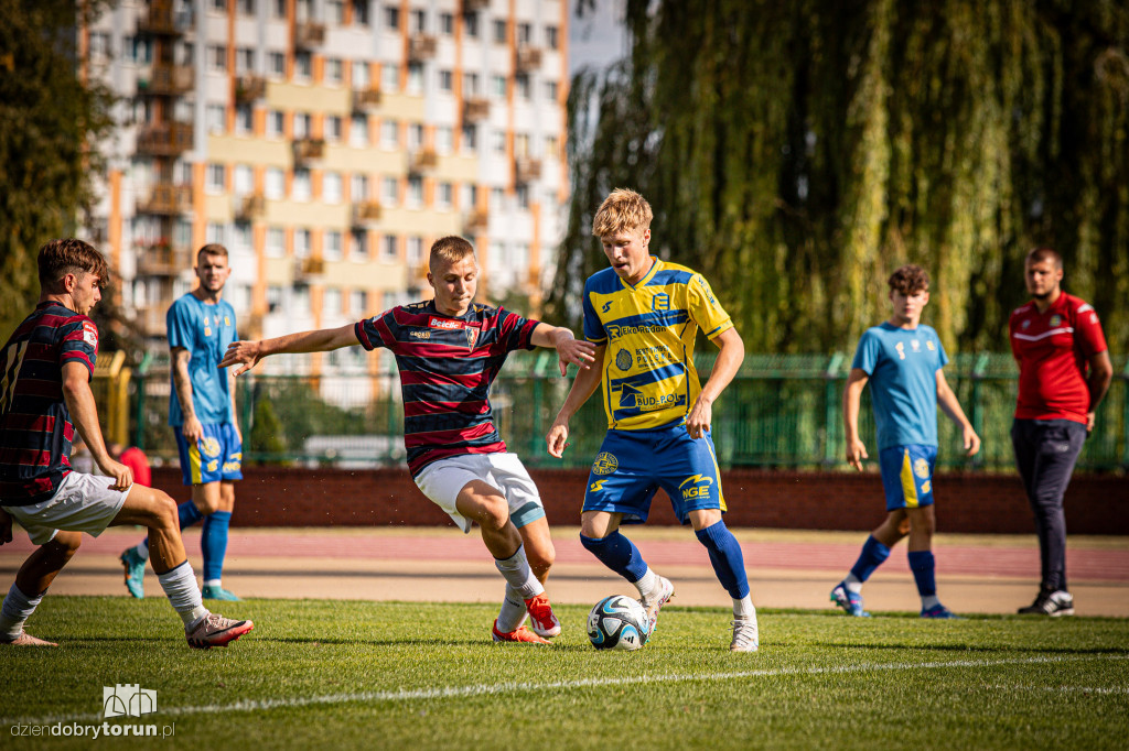 Elana Toruń 0 : 0 Pogoń II Szczecin