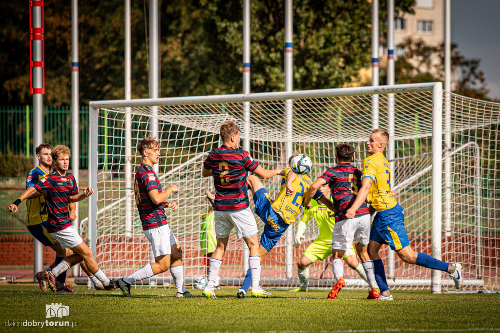 Elana Toruń 0 : 0 Pogoń II Szczecin