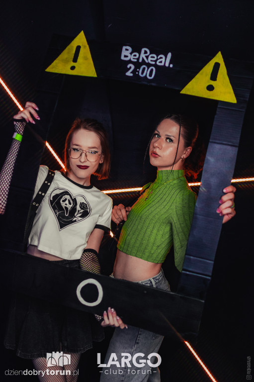 Sobotnia impreza w klubie Largo