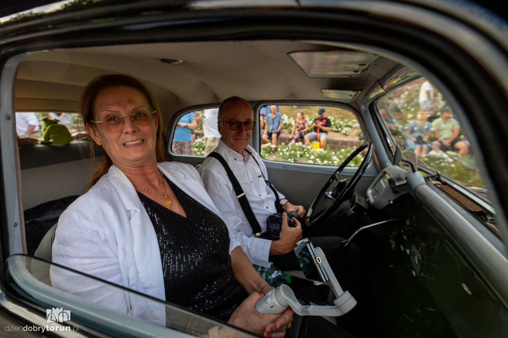 Parada Citroenów na Bulwarze