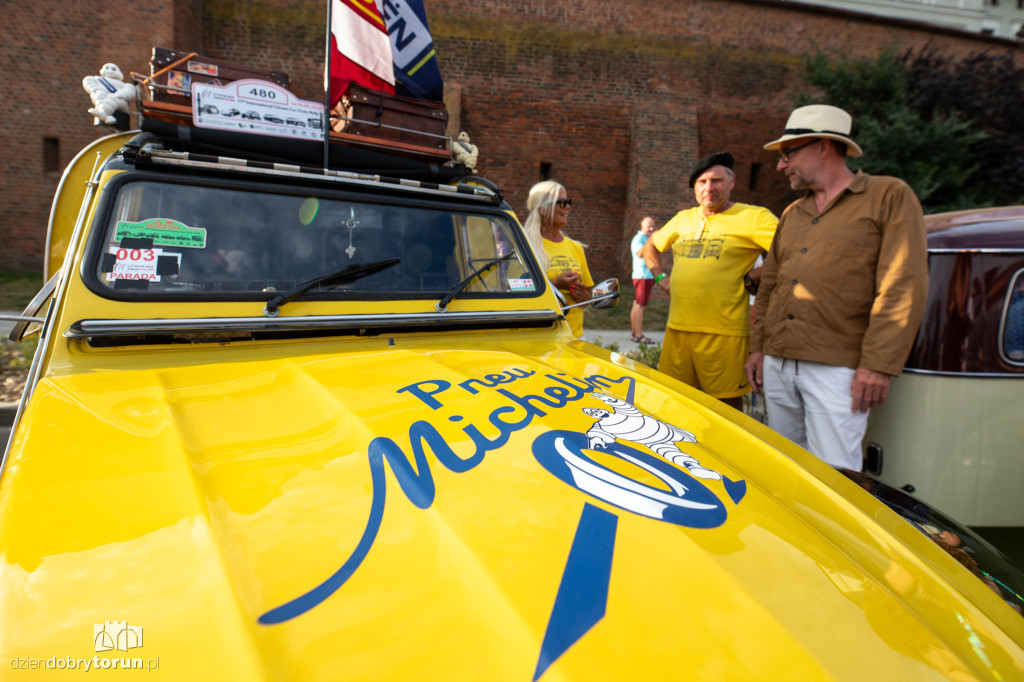Parada Citroenów na Bulwarze