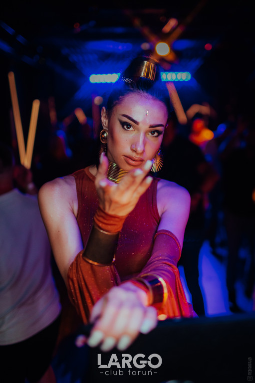 Kolejna gorąca sobota w Largo