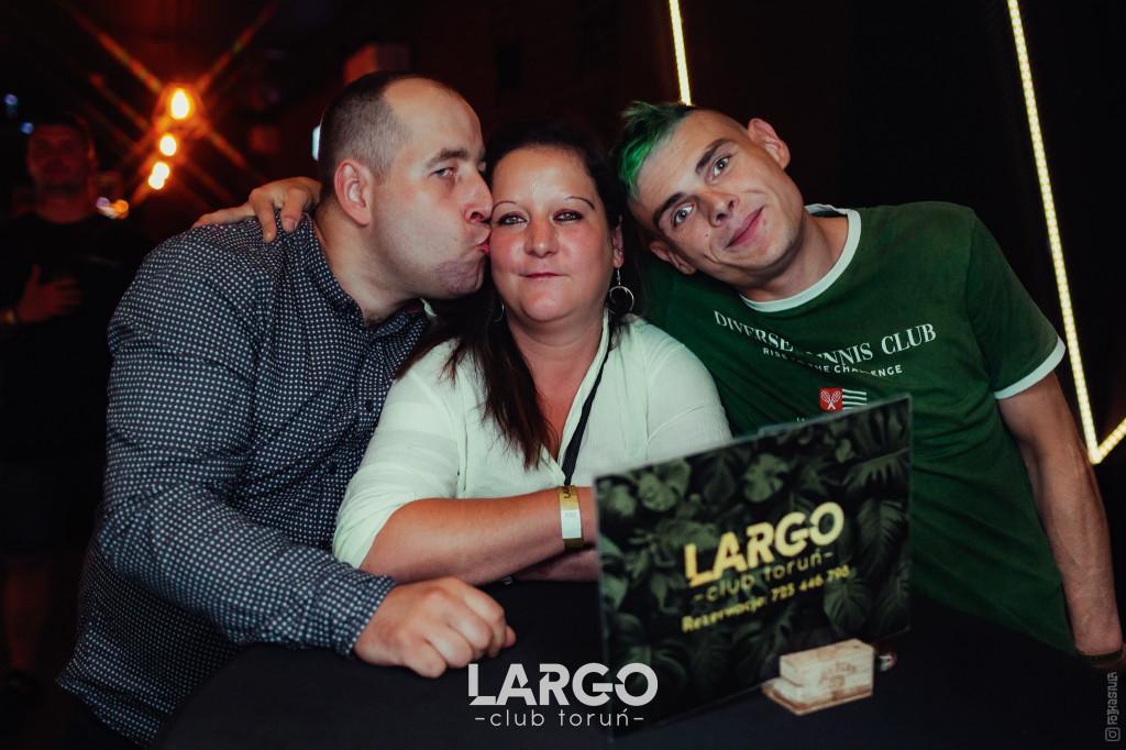 Kolejna gorąca sobota w Largo