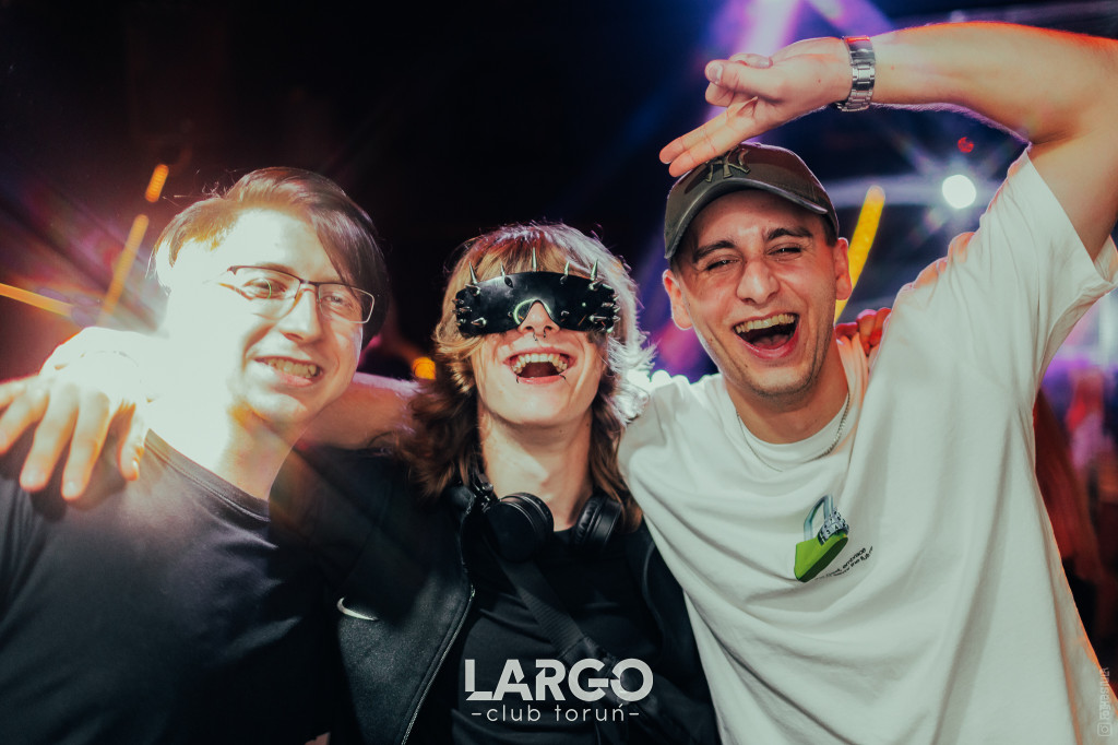 Kolejna gorąca sobota w Largo