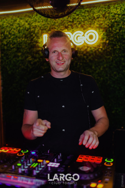 Kolejna gorąca sobota w Largo