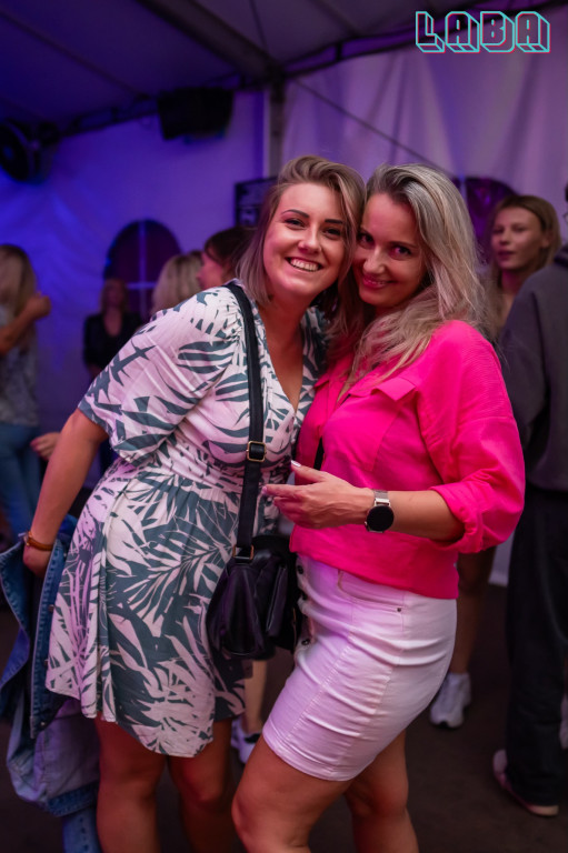 Laba pękała w szwach!