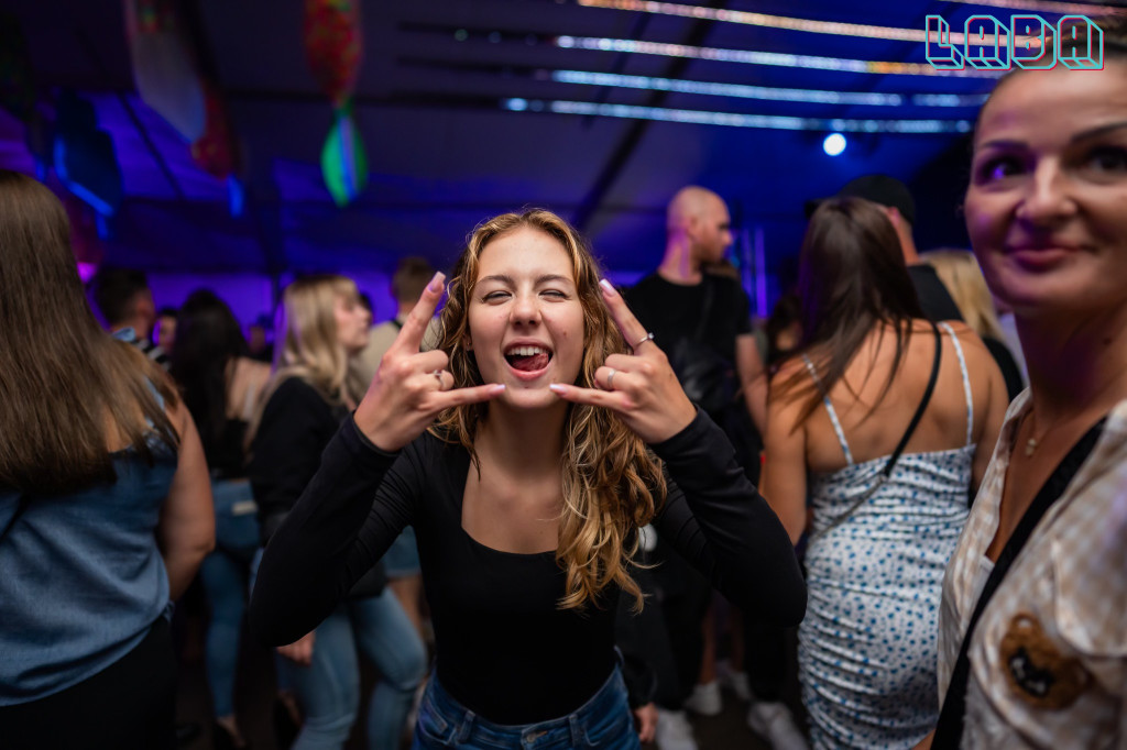 Laba pękała w szwach!