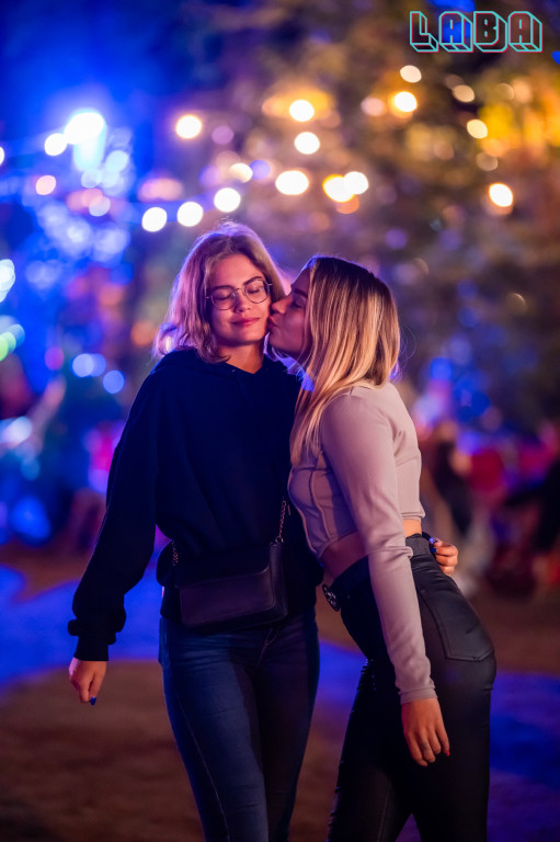 Laba pękała w szwach!