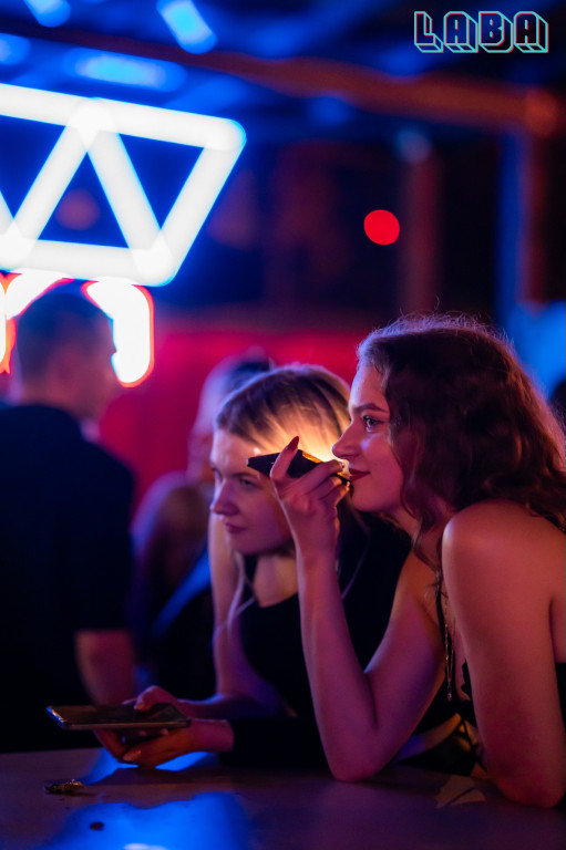 Laba pękała w szwach!