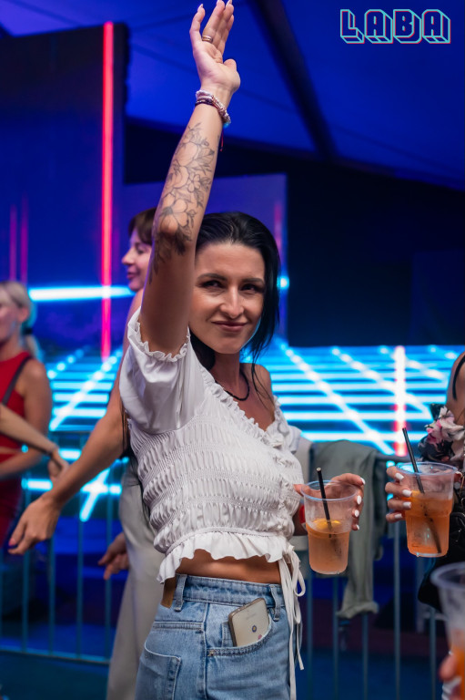 Laba pękała w szwach!