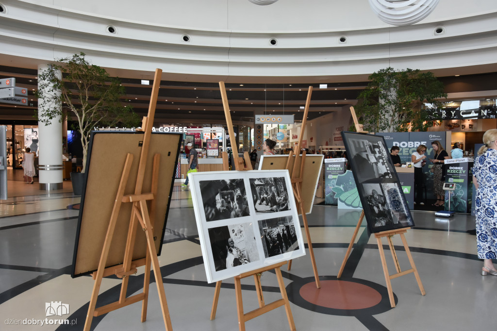 Zbiórka odzieży w Galerii Copernicus