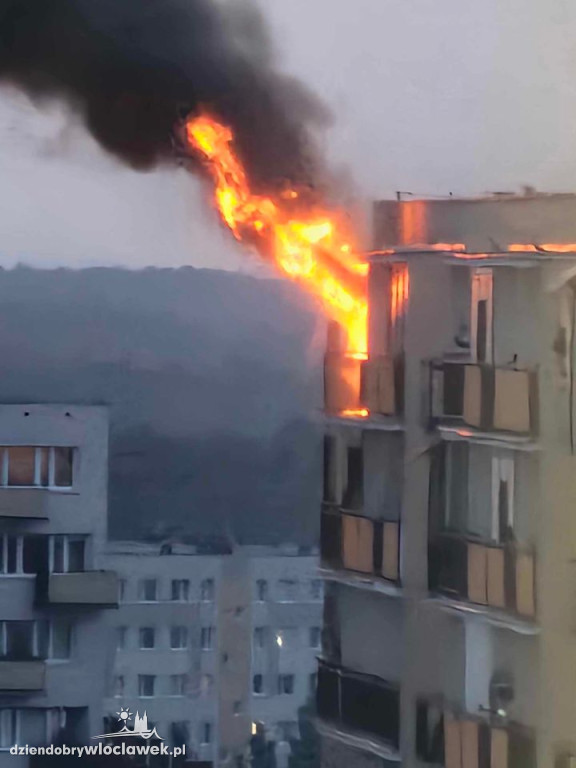 Pożar wieżowca we Włocławku!