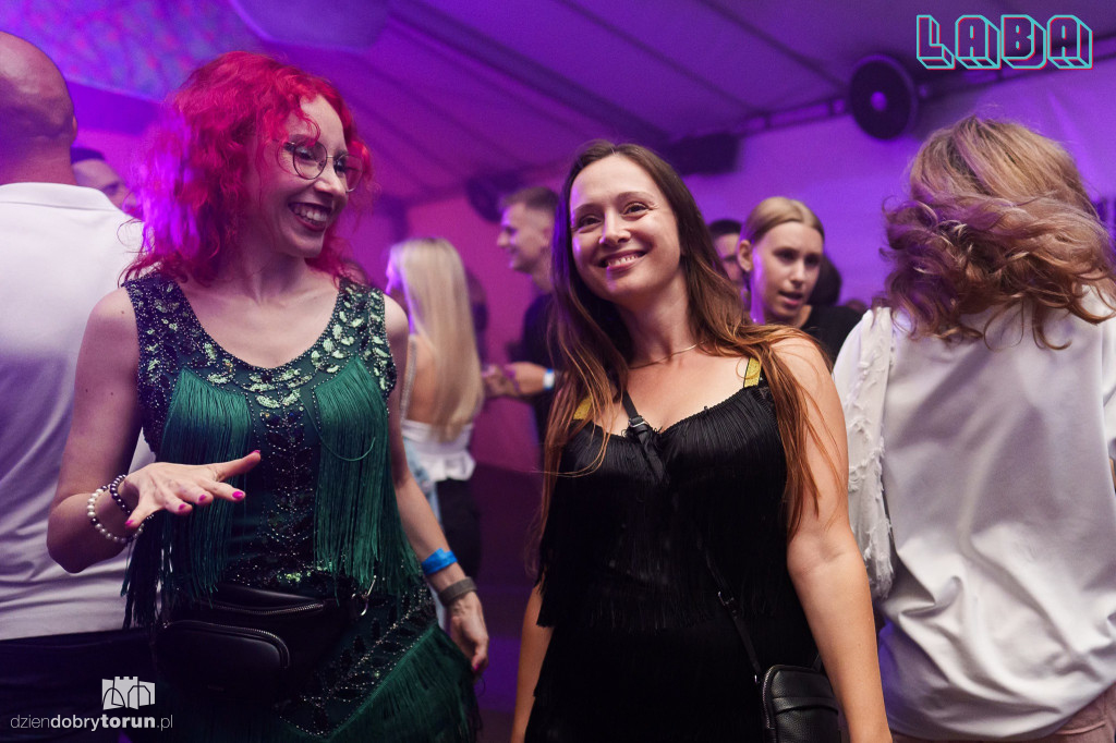 Sobotnia noc w Labie