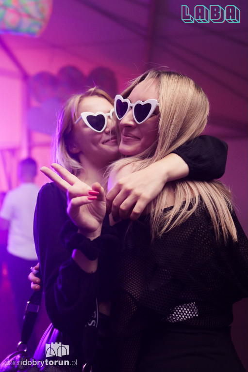 Sobotnia noc w Labie