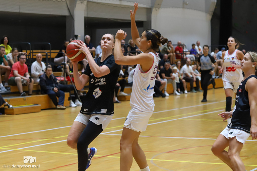 Energa Polski Cukier Toruń 77:55 KS Basket 25 Bydgoszcz