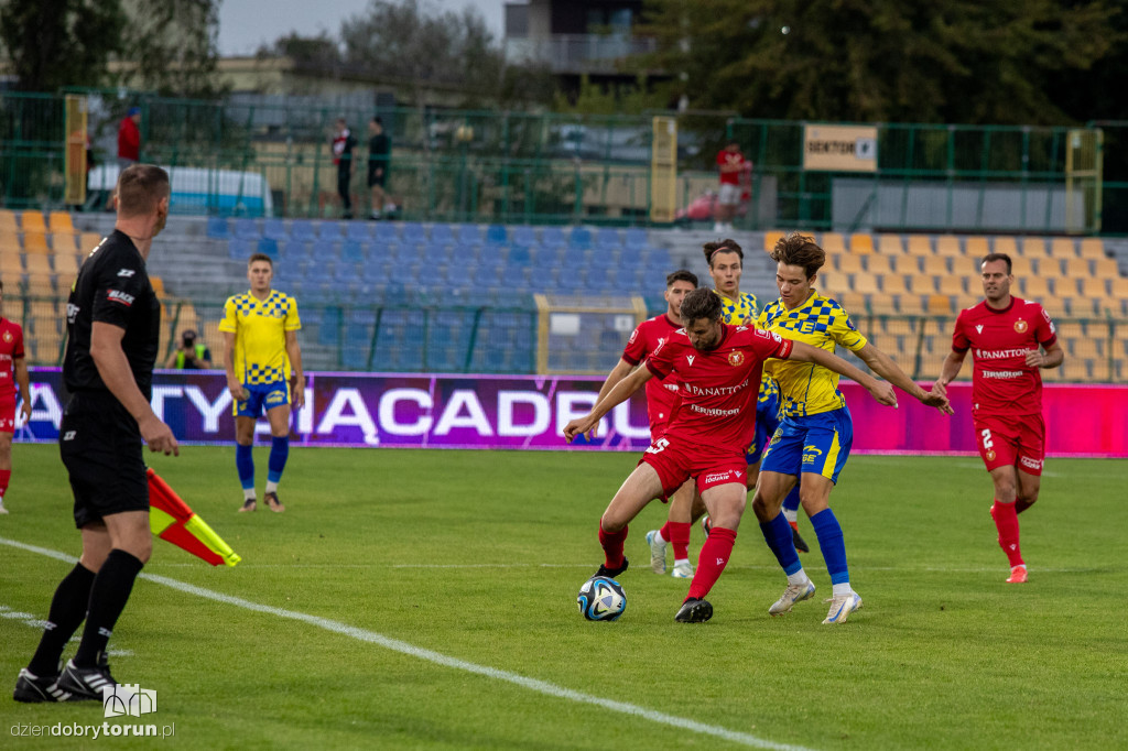 Elana Toruń 1 : 3 Widzew Łódź