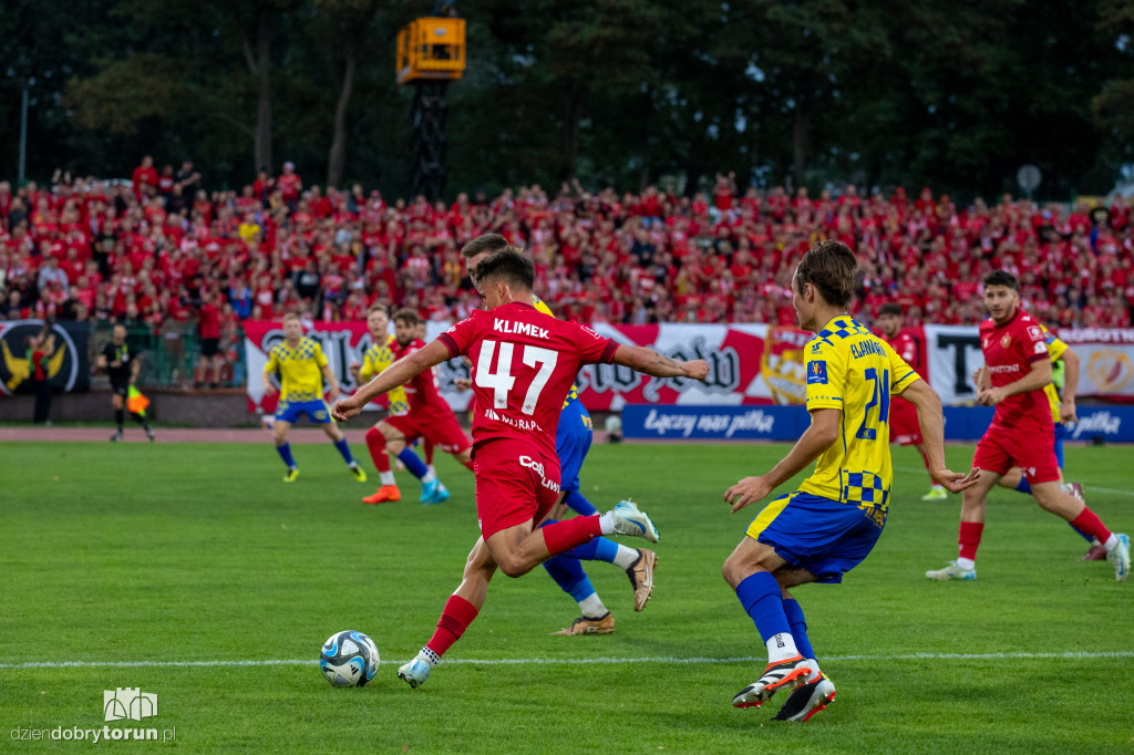 Elana Toruń 1 : 3 Widzew Łódź