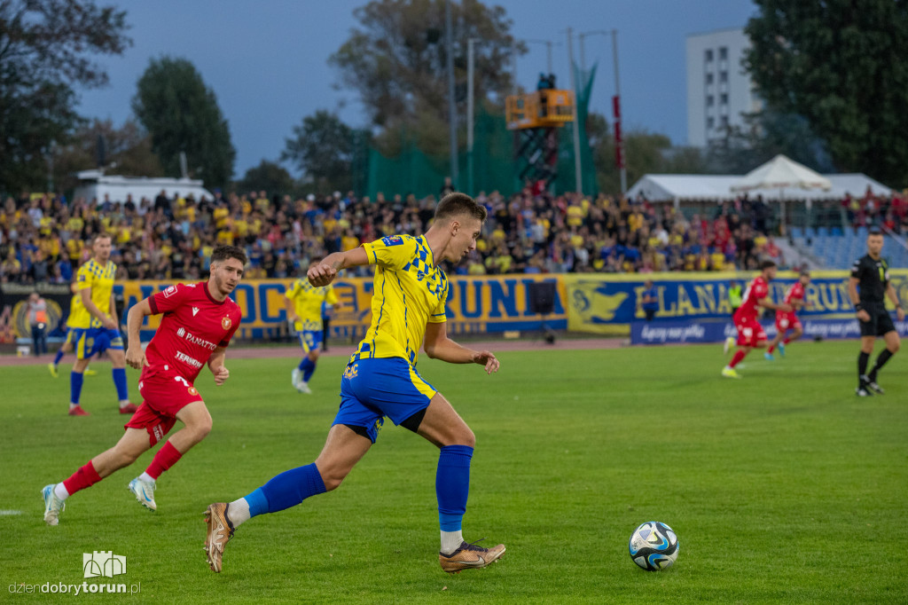 Elana Toruń 1 : 3 Widzew Łódź