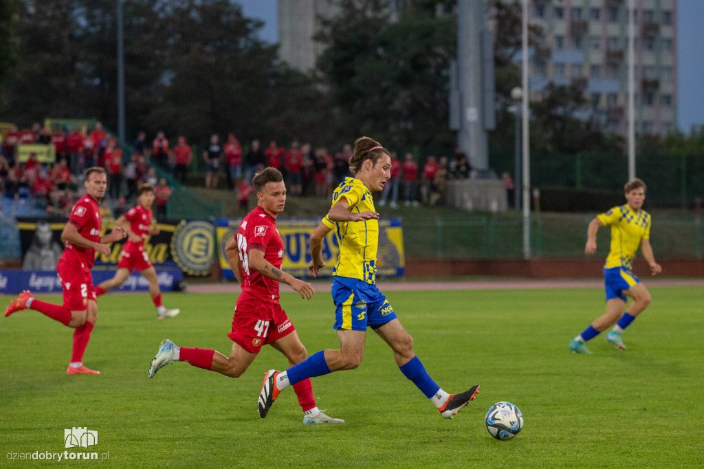 Elana Toruń 1 : 3 Widzew Łódź