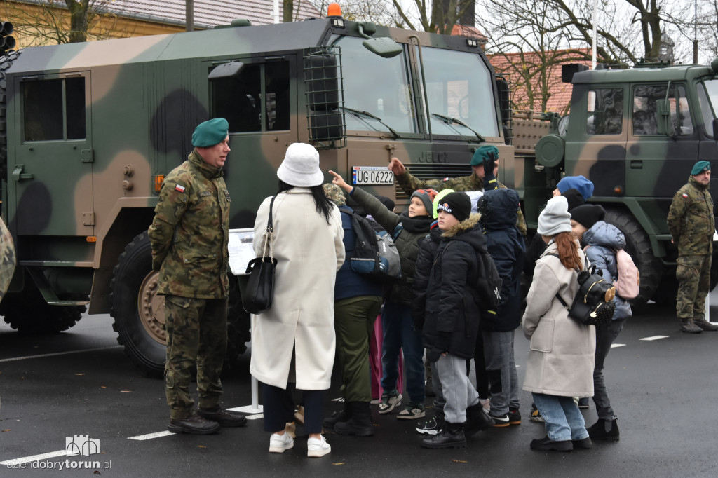 Dzień Otwartych Koszar w CSAiU