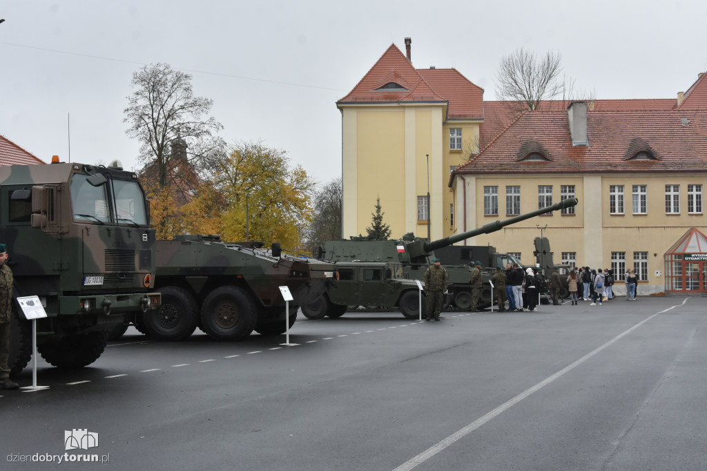 Dzień Otwartych Koszar w CSAiU