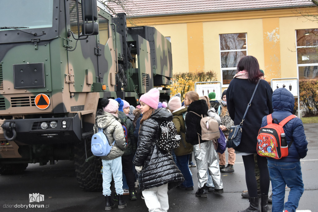 Dzień Otwartych Koszar w CSAiU