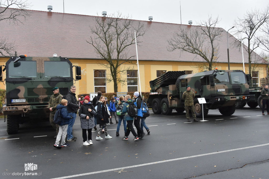 Dzień Otwartych Koszar w CSAiU