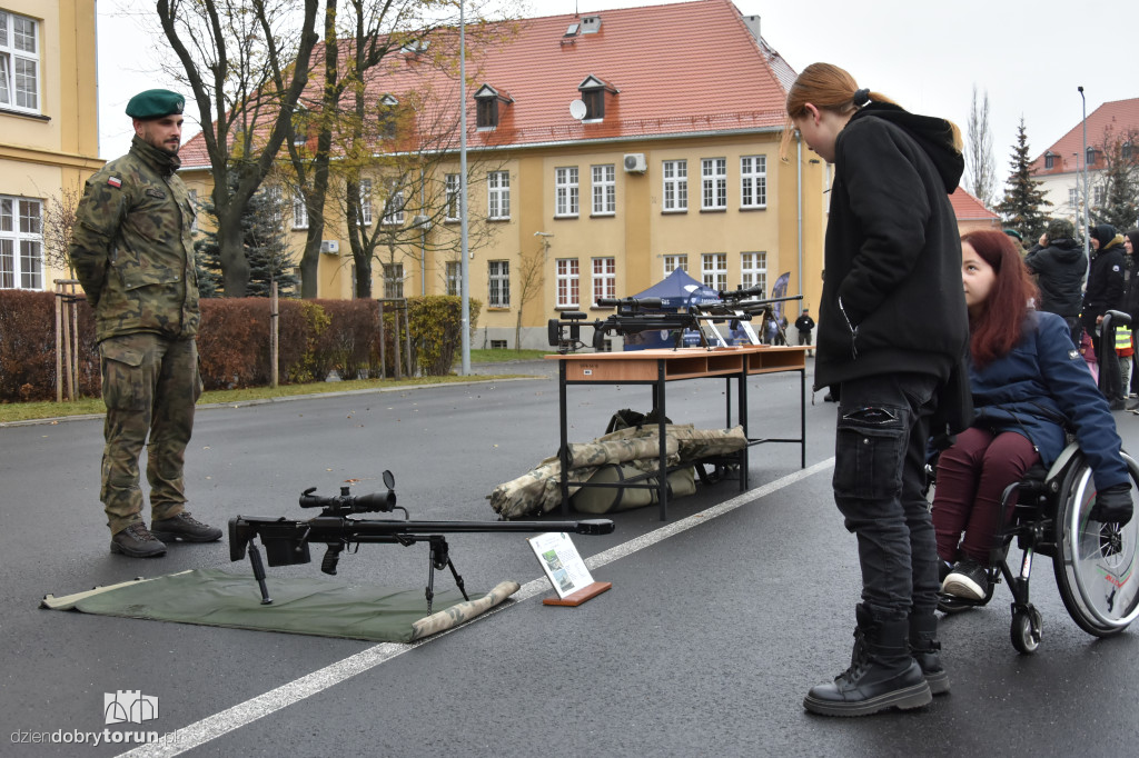 Dzień Otwartych Koszar w CSAiU