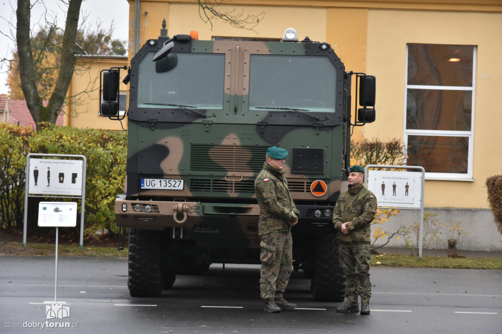 Dzień Otwartych Koszar w CSAiU