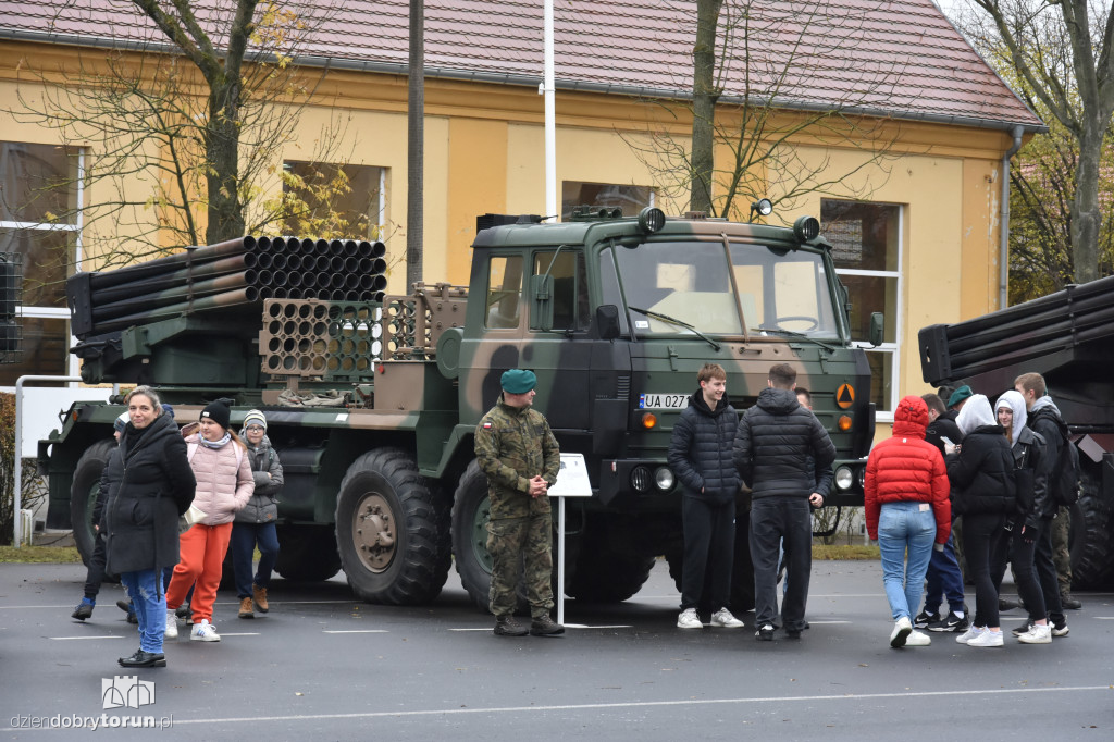 Dzień Otwartych Koszar w CSAiU