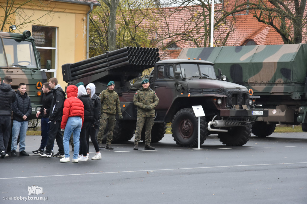 Dzień Otwartych Koszar w CSAiU