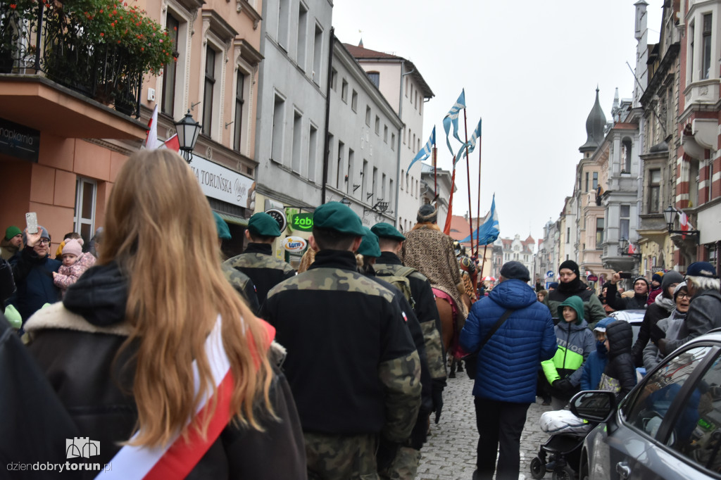 Pochód patriotyczny na 11 listopada w Toruniu