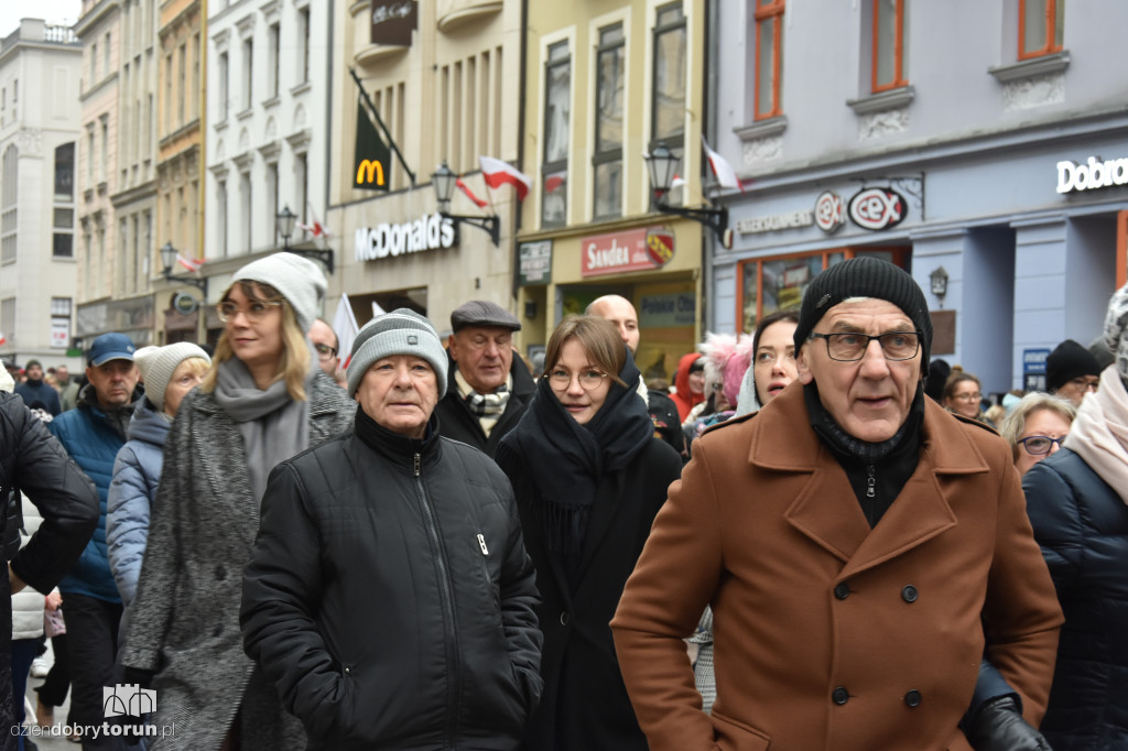 Pochód patriotyczny na 11 listopada w Toruniu