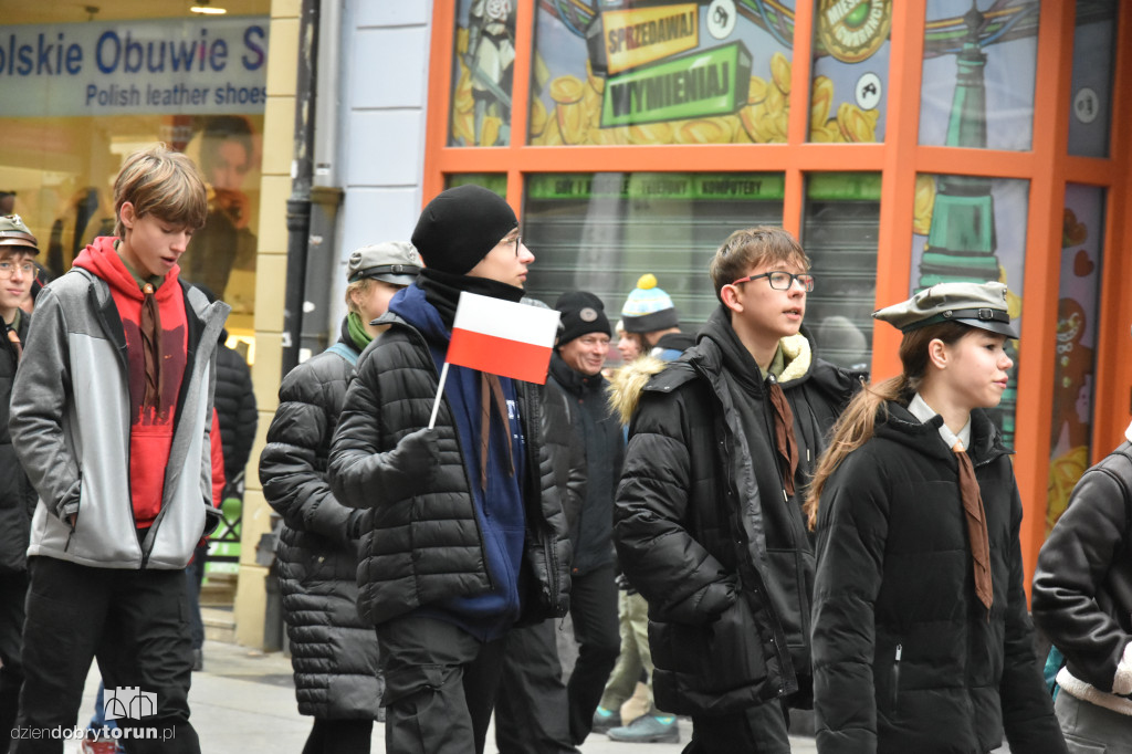 Pochód patriotyczny na 11 listopada w Toruniu