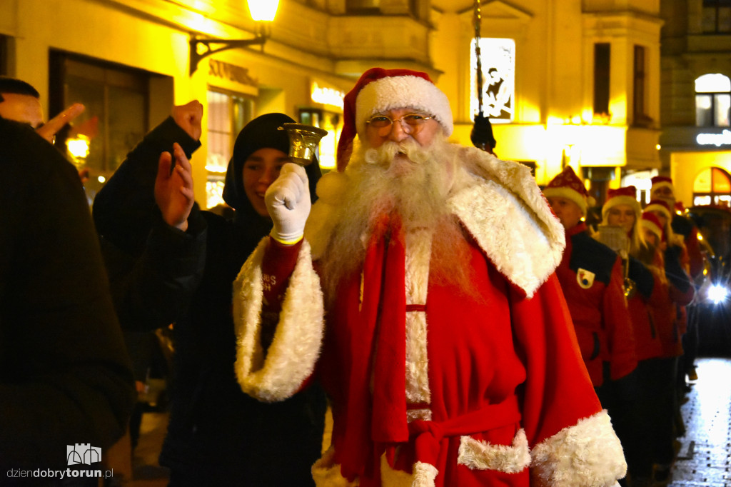 Mikołajowa parada w Toruniu