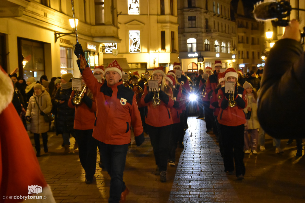 Mikołajowa parada w Toruniu