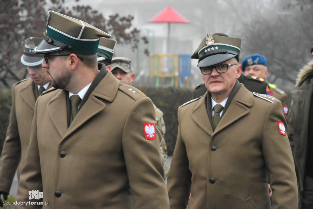 Przemarsz wojsk ulicami Torunia
