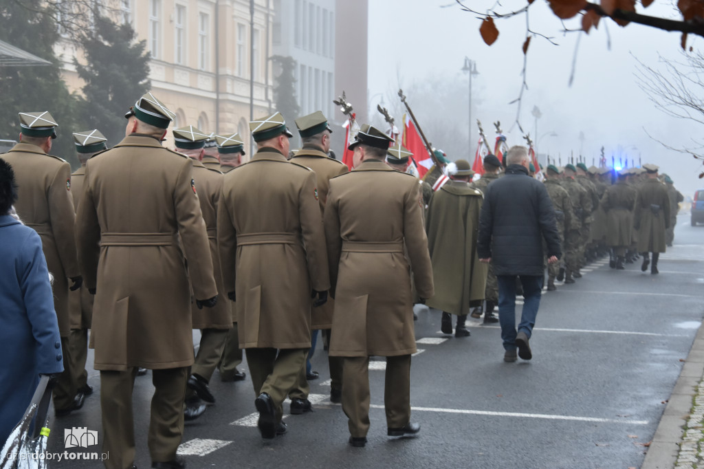 Przemarsz wojsk ulicami Torunia